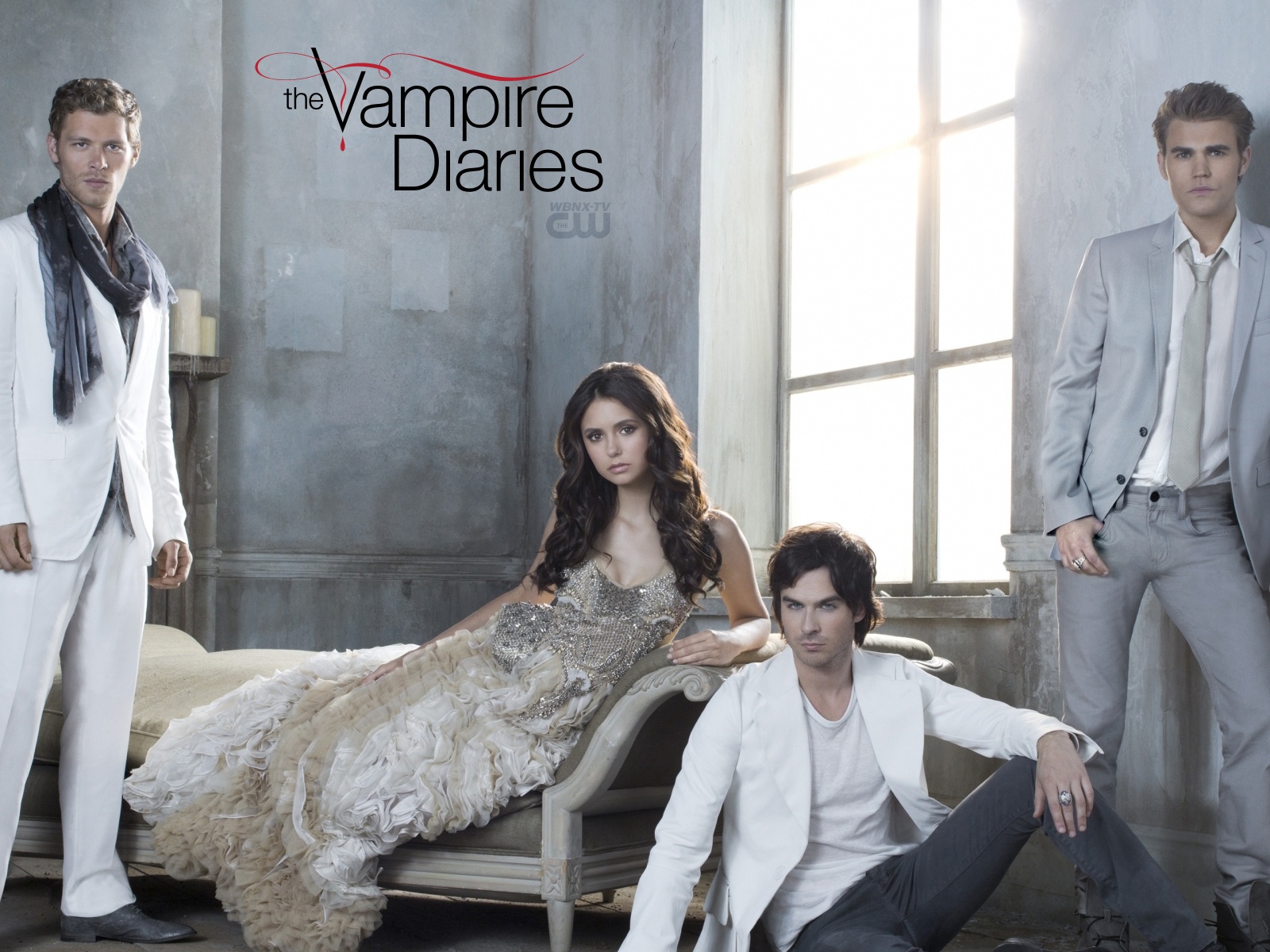 Dejmon Salvatore Stefan Salvatore Elena Gilbert Klaus Majklson Vampiry 1600x1200