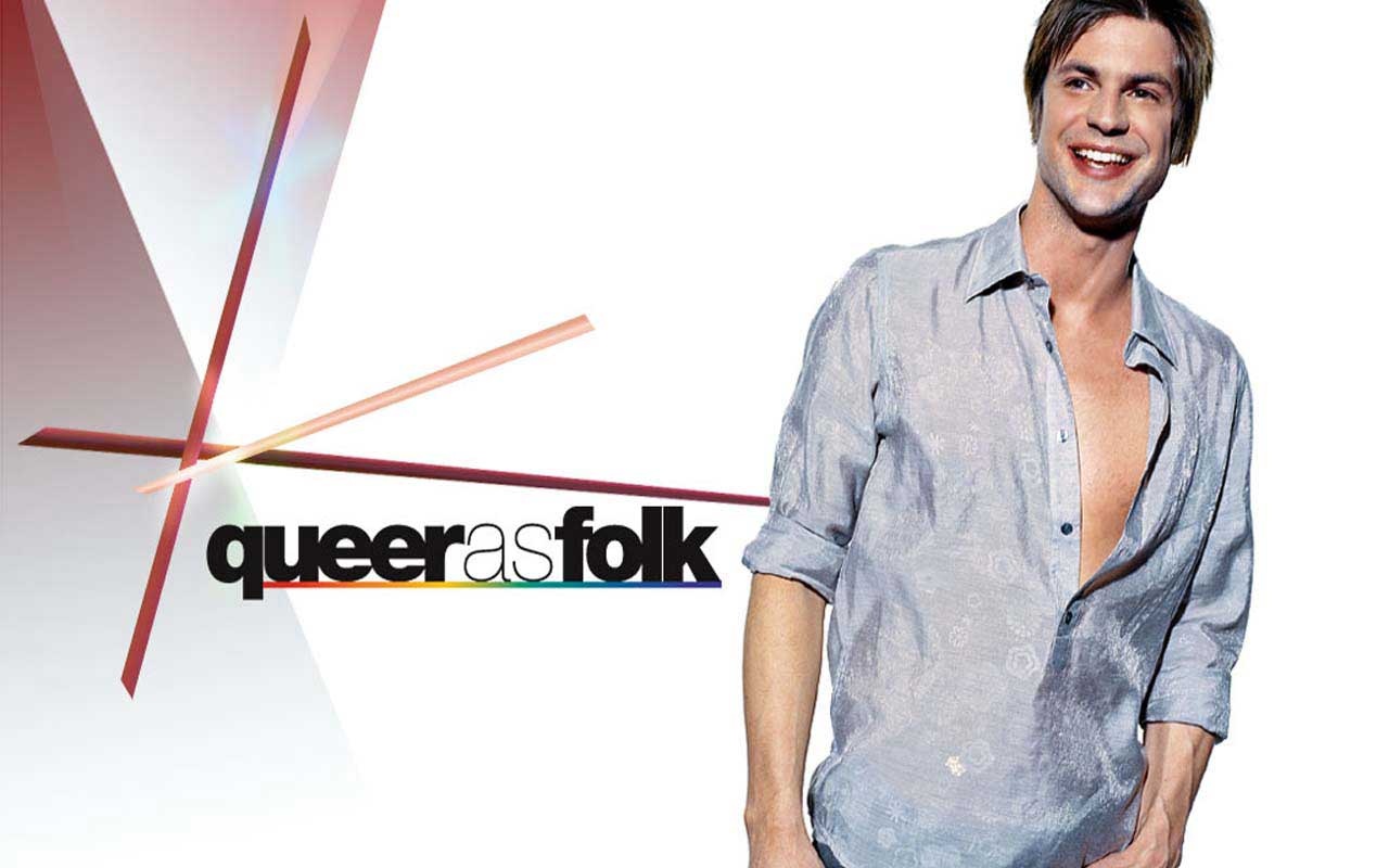 Обои для рабочего стола queer as Folk. Журнал квир. Обои на телефон квир. Сделай выбор Брайан.